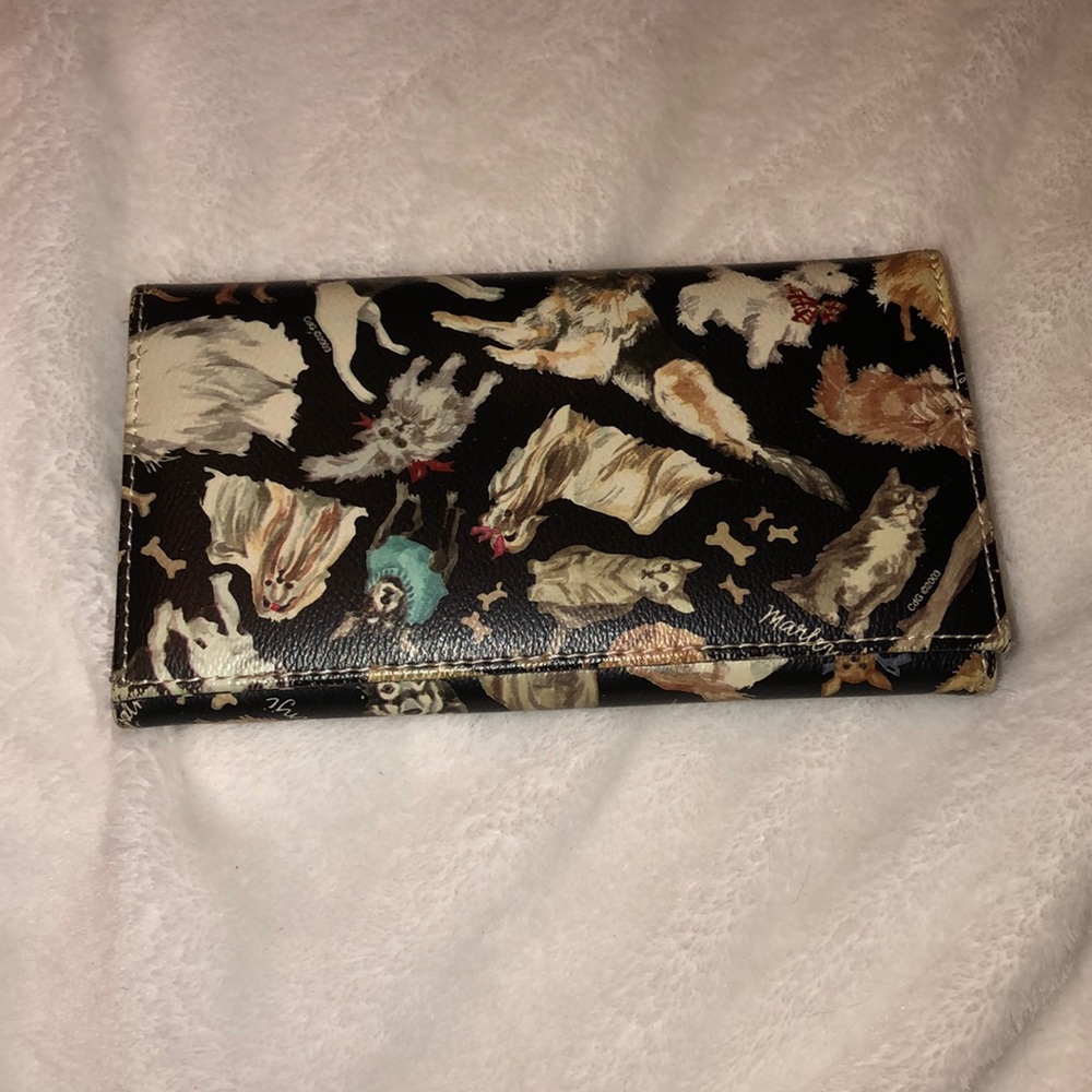 Doggy wallet